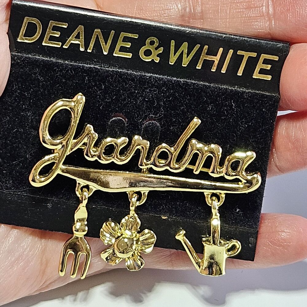 Deane & White Vintage Gold Tone Grandma Dangling Charms Brooch